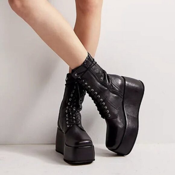 Free People Shoes - Free People Arlyn Boots Black Leather Lace Up Platforms Size 6.5